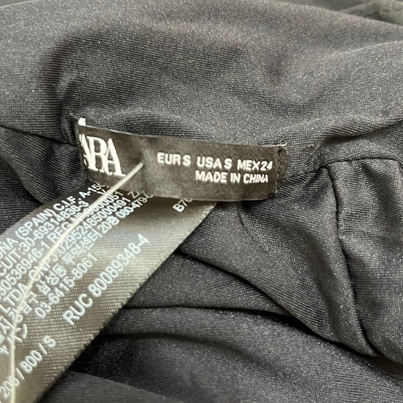 Zara Ruffle Swimsuit - Picture 6 of 8